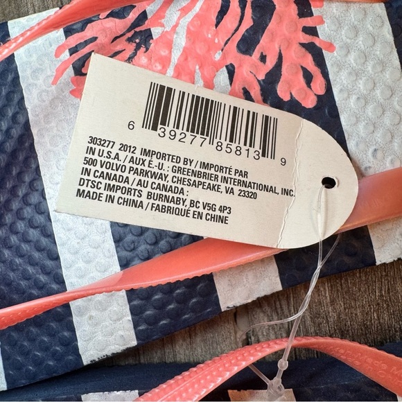 Juncture Flip-Flops Navy Blue and Pink "Catch Me By the Sea!" Print- Size L 9/10 - Picture 5 of 6